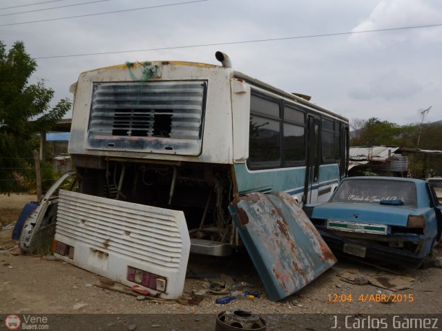 En Chiveras Abandonados Recuperacin 436 por J. Carlos Gmez