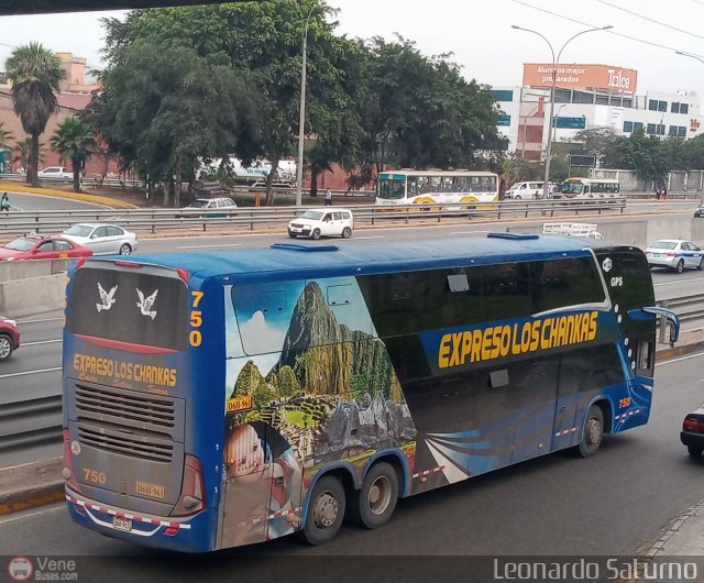 Expreso Los Chankas S.A.C. 750 por Leonardo Saturno