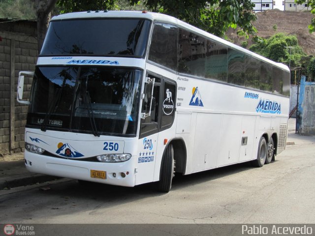 Expresos M�rida 0250 por Pablo Acevedo
