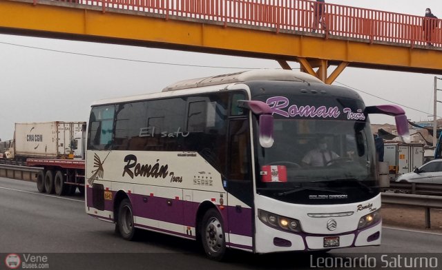 Romn Tours 952 por Leonardo Saturno