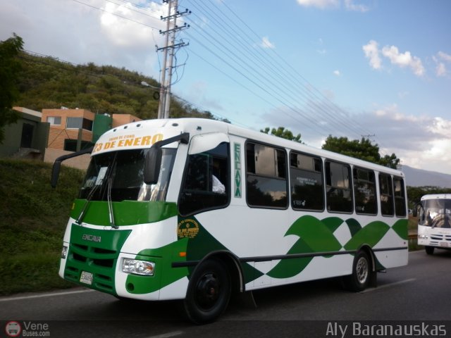 U.C. 23 de Enero 136 por Aly Baranauskas