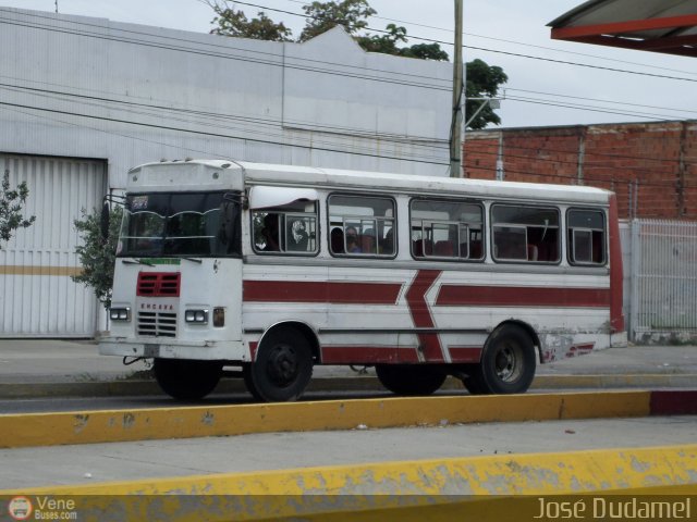 Particular o Desconocido 998 por Jos� Dudamel