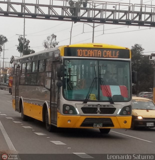 Per Bus Internacional - Corredor Amarillo 763 por Leonardo Saturno