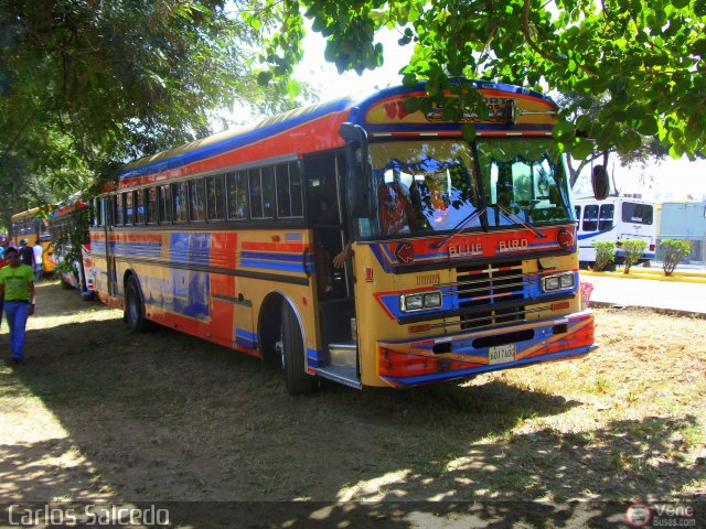 Transporte Colectivo Camag 01 por Carlos Salcedo