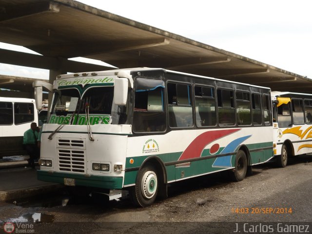 Coop. de Transporte Coromoto 33 por J. Carlos G�mez