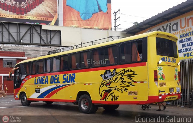 Lnea del Sur 520 por Leonardo Saturno