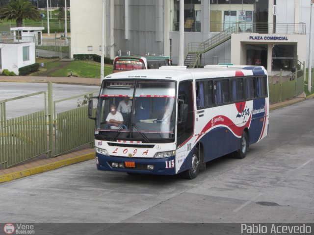 Transporte Loja Internacional 115 por Pablo Acevedo