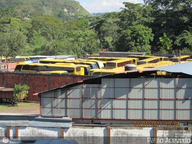 Garajes Paradas y Terminales San-Cristobal por Pablo Acevedo