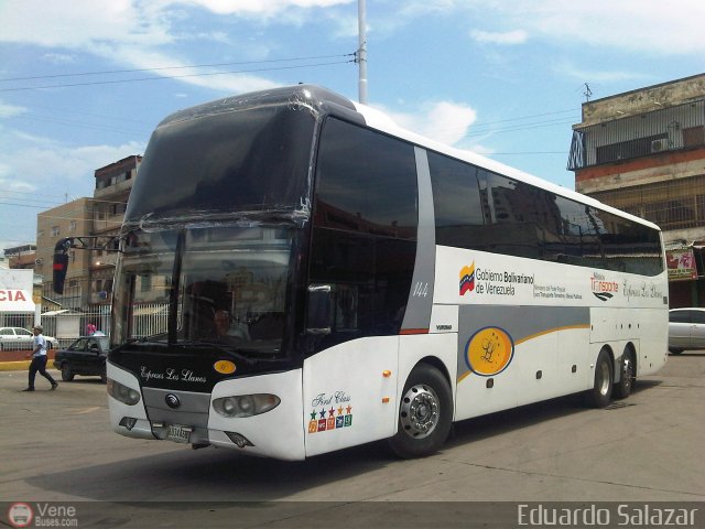 Expresos Los Llanos 144 por Eduardo Salazar