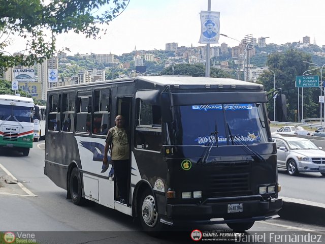 Coop. Transporte Menca de Leoni 051 por Daniel Fern�ndez