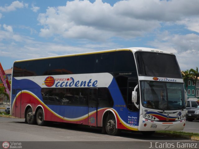 Expresos Occidente 094 por J. Carlos G�mez