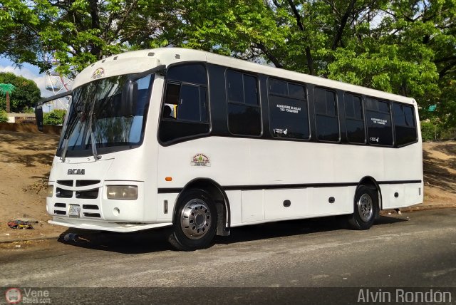 Coop. Transporte Menca de Leoni 085 por Alvin Rond�n