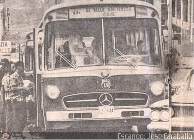 Autobuses del Valle 44 por Jhon Ochoa