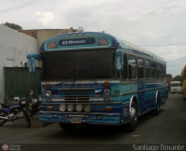 Lnea El Rosario 24 por Santiago Dorante