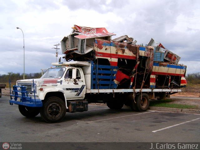 En Chiveras Abandonados Recuperacin 001 por J. Carlos Gmez