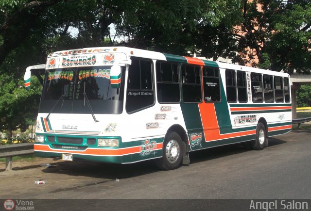 Transporte El Esfuerzo 12 por ngel Saln