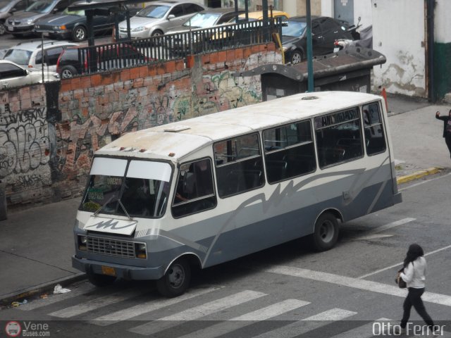 DC - Unin Trebol Blanco 44 por Otto Ferrer