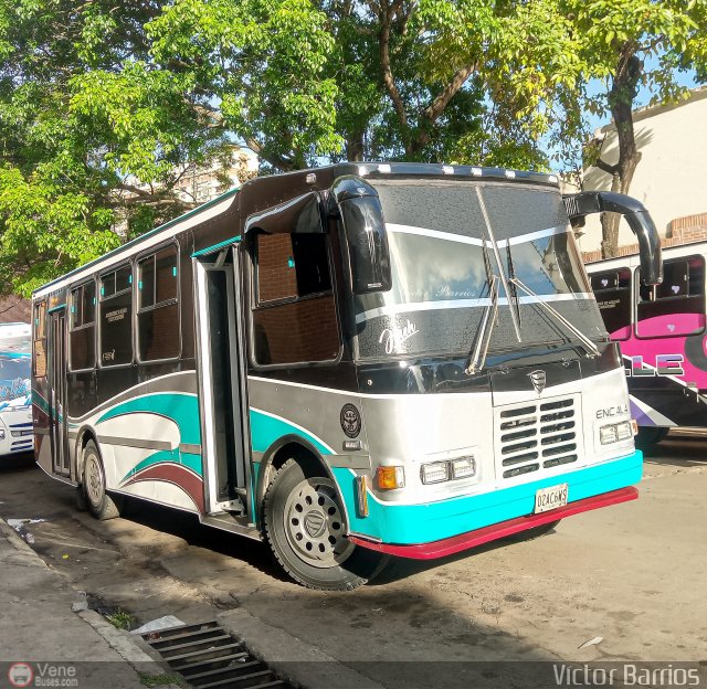 Organizaciones Unidas de C. Caracas - La Guaira 257 por Víctor Barrios