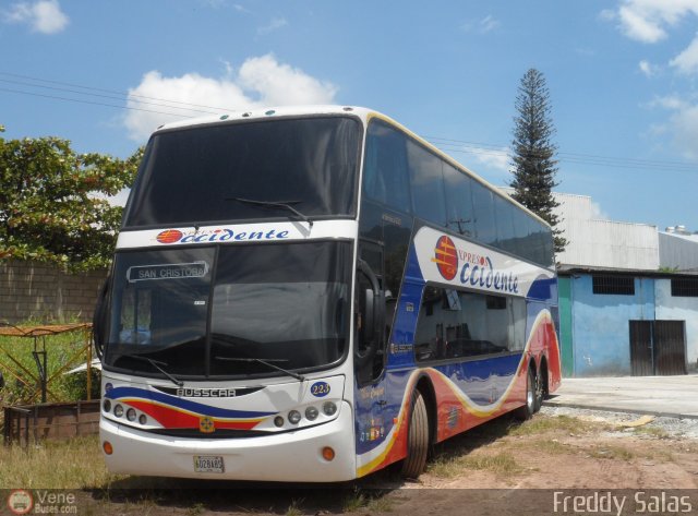 Expresos Occidente 223 por Freddy Salas