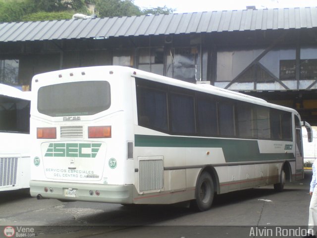 Servicios Especiales del Centro C.A. 57 por Alvin Rond�n