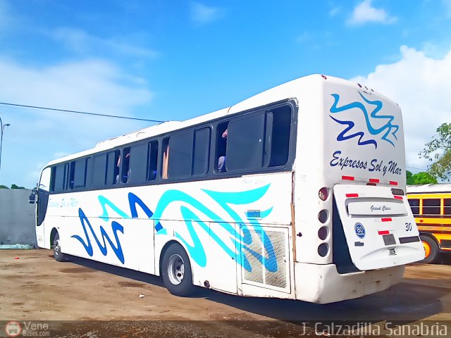 Expresos Sol y Mar 030 por Jos�as Calzadilla