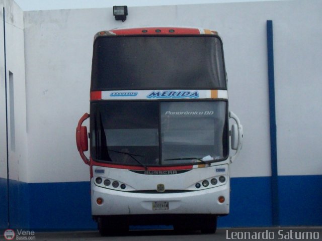 Expresos M�rida 0285 por Leonardo Saturno