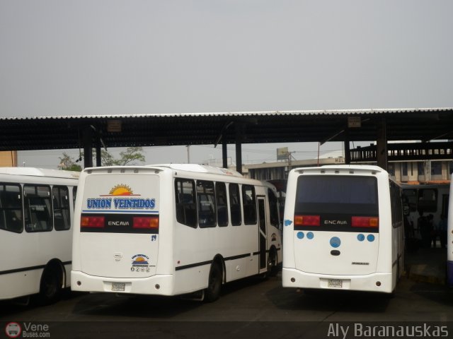 Garajes Paradas y Terminales San Diego por Aly Baranauskas