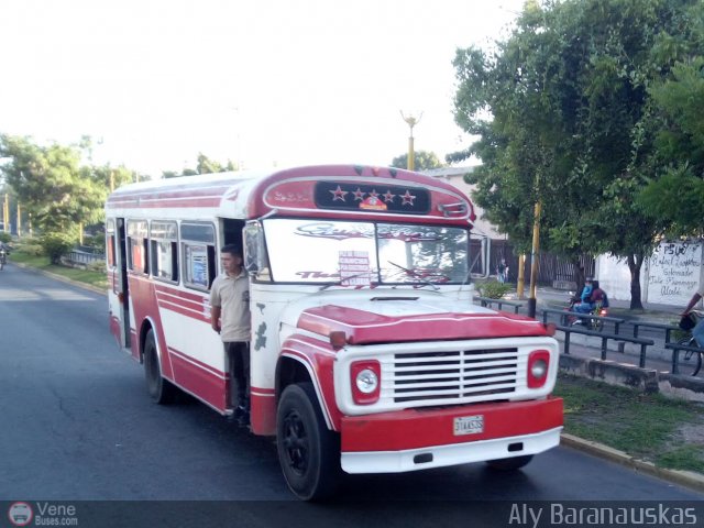 CA - Coop. de Transporte Los Caciques del Sur 31 por Aly Baranauskas