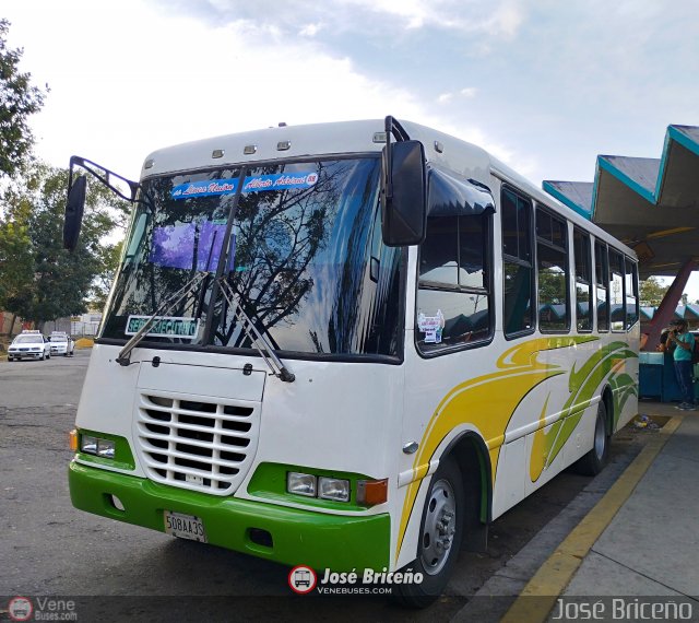 Uni�n L�nea Alberto Adriani C.A. 08 por Jos� Brice�o