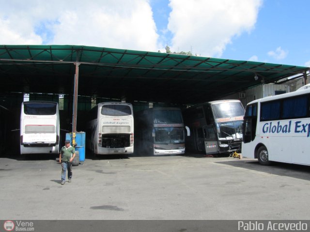 Garajes Paradas y Terminales Caracas por Pablo Acevedo