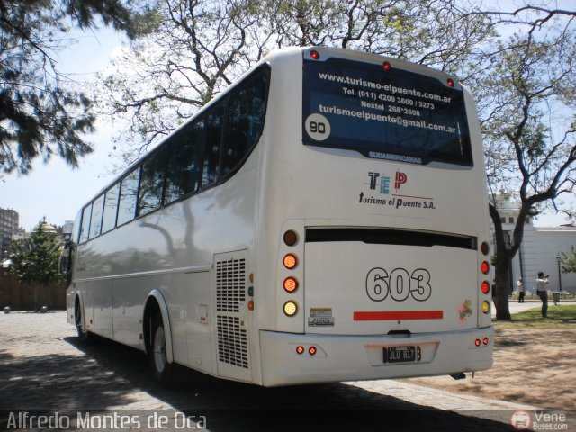 Turismo El Puente S.A. 603 por Alfredo Montes de Oca