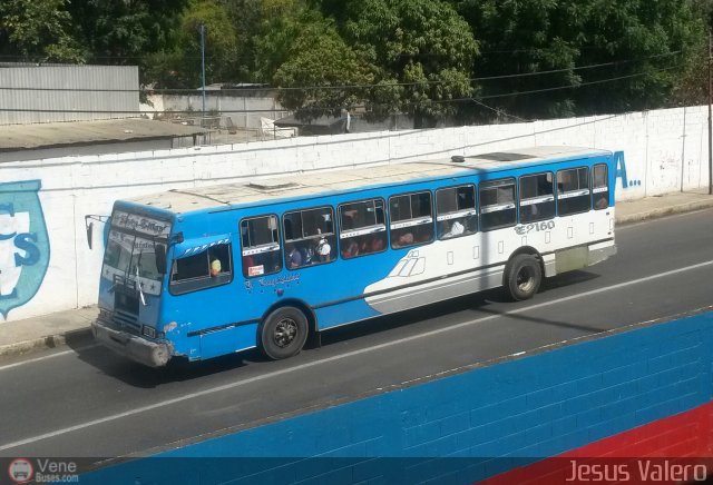 Coop. Independencia Petare Sta. Luc�a 15 por Jes�s Valero