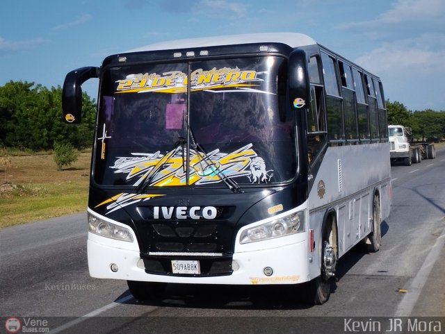 U.C. 23 de Enero 083 por Kevin Mora