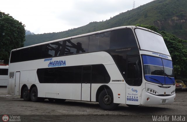 Expresos M�rida 0520 por Waldir Mata