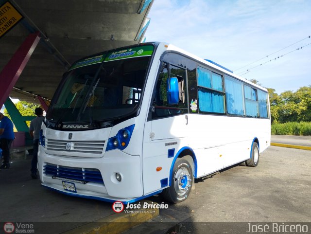 Transporte Barinas 011 por Jos Briceo