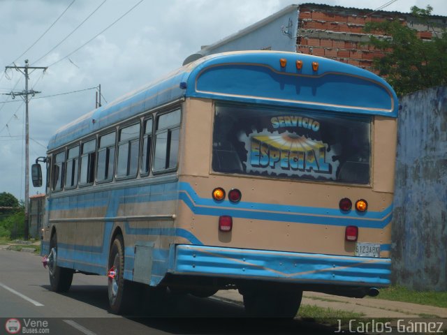 Particular NO USAR M�S 6123 por J. Carlos G�mez