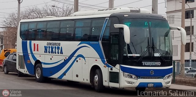 Consorcio Nikita S.A. 944 por Leonardo Saturno