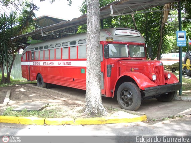 DC - Autobuses de Antimano 86 por Edgardo Gonzlez