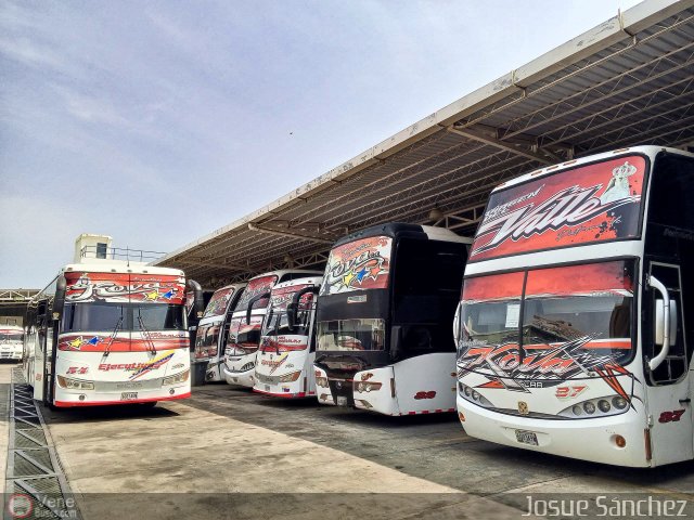 Garajes Paradas y Terminales Ejecutivos-Kova por Josue S�nchez