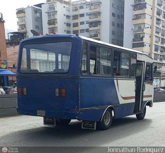 Particular o Desconocido Miranda por Jonnathan Rodr�guez