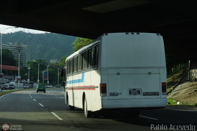 Particular o Desconocido 417 por Pablo Acevedo