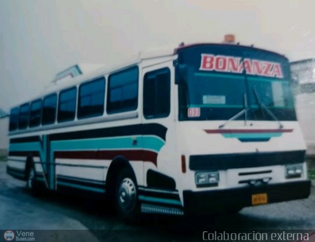 Transporte Bonanza 0033 por Moiss Silva Colombo
