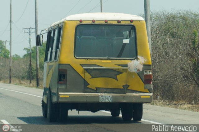 Particular o Desconocido Clarines por Pablo Acevedo