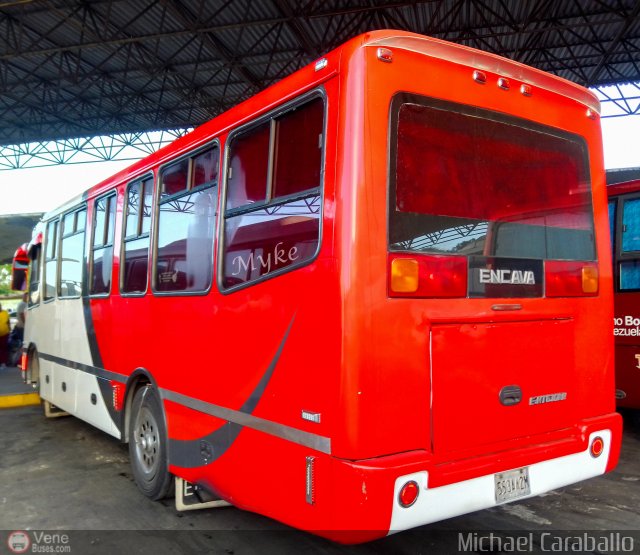 Particular o Desconocido Carupano por Michael Caraballo