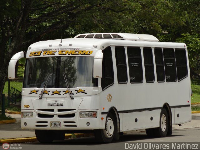 U.C. 23 de Enero 111 por David Olivares Martinez