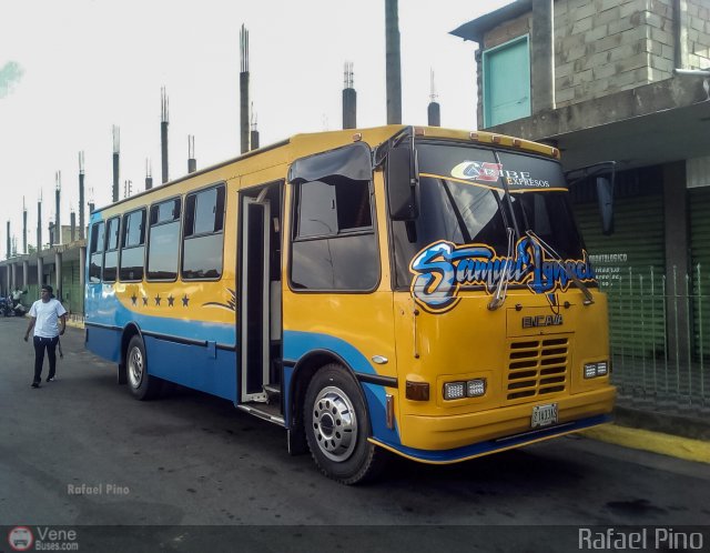 Expresos Caribe 0005 por Rafael Pino