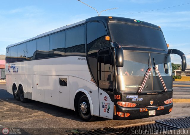 Expresos Del Lago 1053 por Sebasti�n Mercado