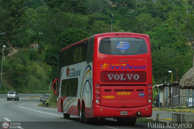 Expresos Occidente 437 por Pablo Acevedo