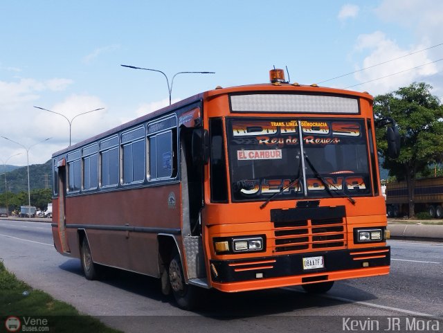 A.C. Transporte Democracia 01 por Kevin Mora