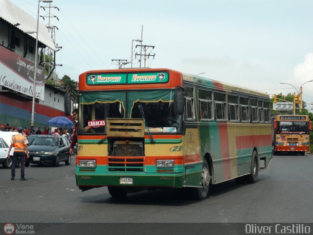 Transporte El Esfuerzo 23 por Oliver Castillo